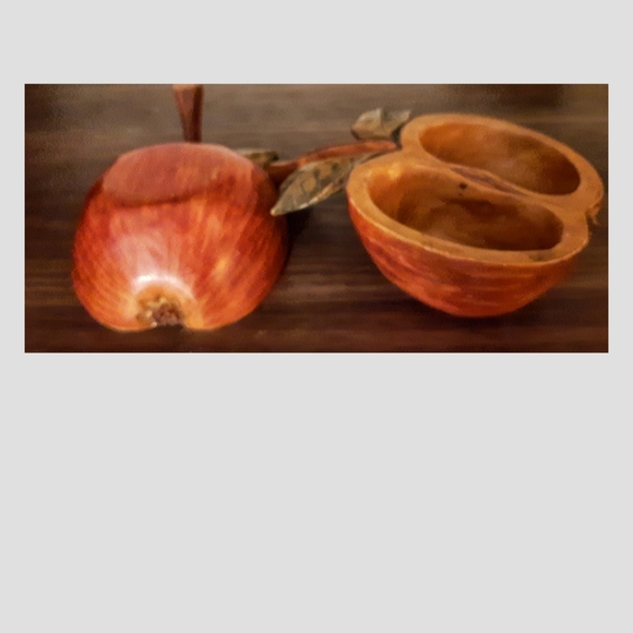 Rare, unique apple set - Picture 3 of 5